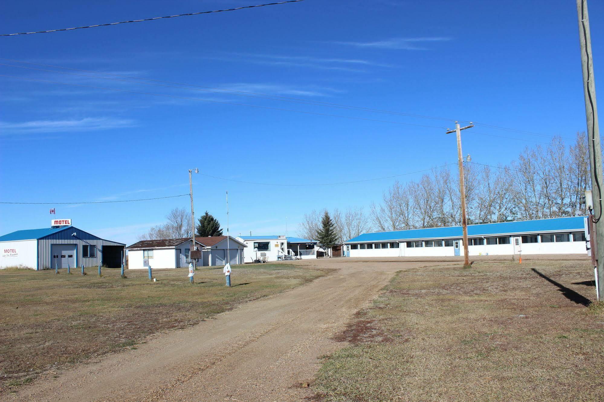Raval Paradise Motel And Rv Park Youngstown Kültér fotó